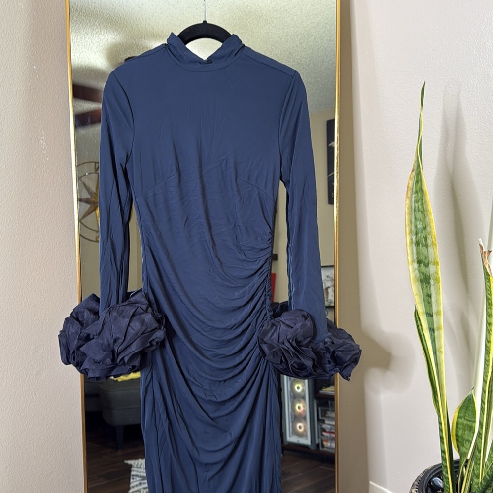 HOUSE OF CB 'Fabienne' Midnight Ruffle Sleeve Maxi Dress NWOT - Picture 8 of 9